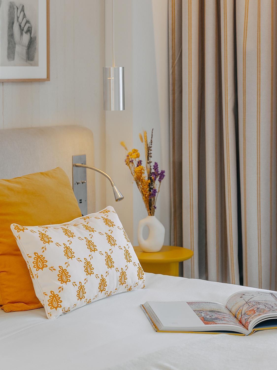 Hotel Saint Christophe Aix En Provence Centre Ville Екс ан Прованс Екстериор снимка