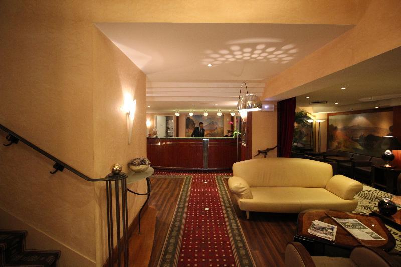 Hotel Saint Christophe Aix En Provence Centre Ville Екс ан Прованс Екстериор снимка