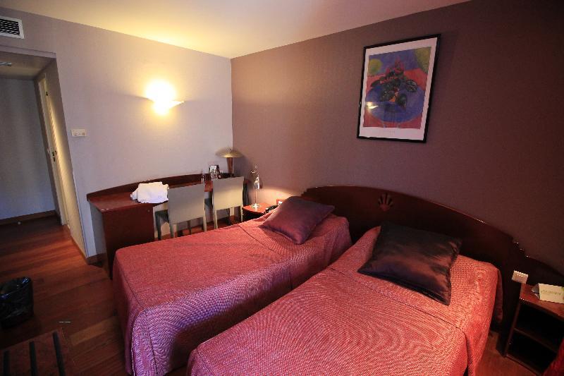 Hotel Saint Christophe Aix En Provence Centre Ville Екс ан Прованс Екстериор снимка